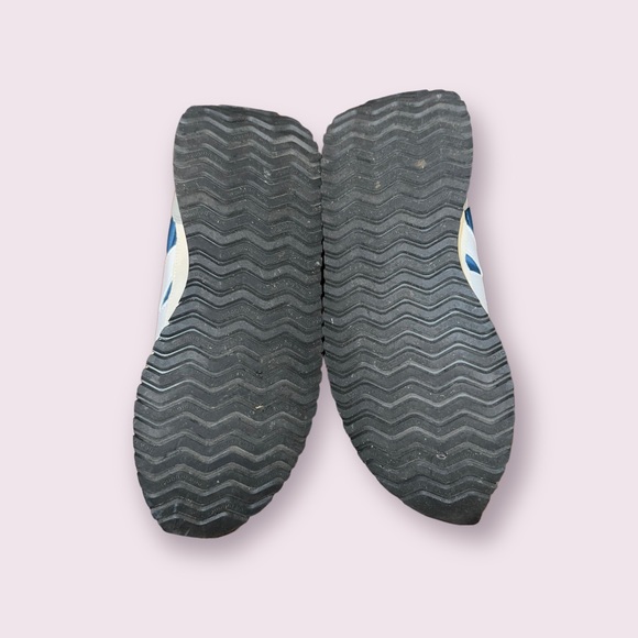 Madewell x New Balance New Balance® 237 Sneakers - Picture 10 of 10